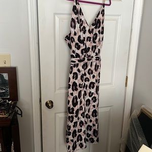 Boohoo size 24 cheetah plus size fitted dress with a belt